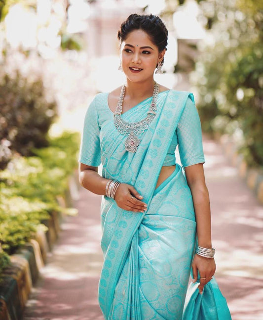Elegant Kanjivaram Silk Saree for Women - Beautiful Aqua Blue Sari with Blouse Piece - 5.5 Mtr Party Wear for Festivals and Weddings