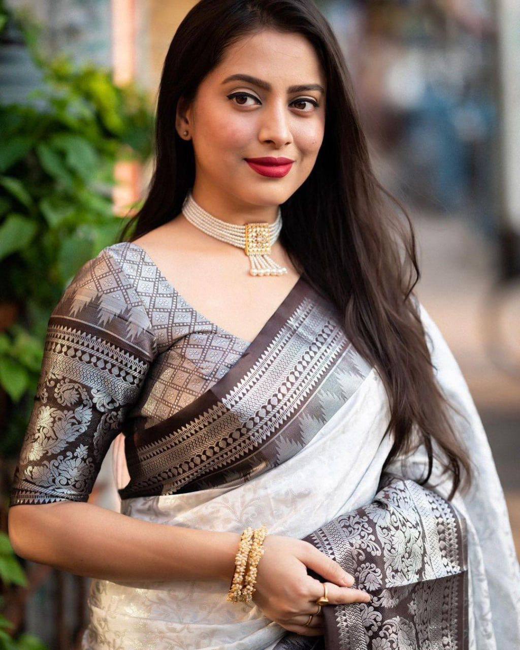 Black and White Saree