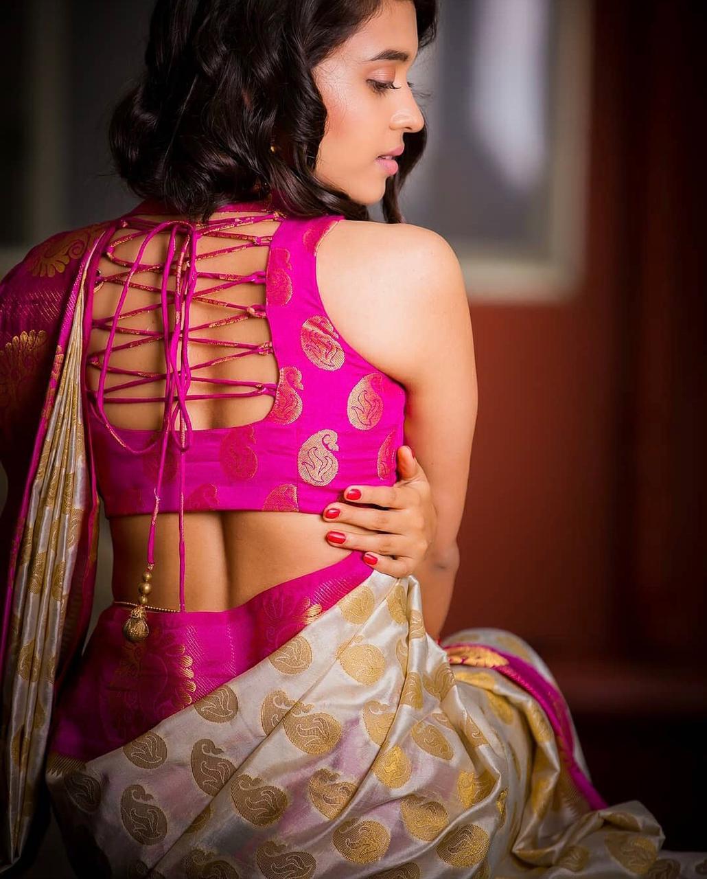 Elegant White and Rani Pink Banarasi Silk Saree with Golden Butta Weaving | Festive Wear Silk Sari with Rich Pallu & Designer Blouse Piece